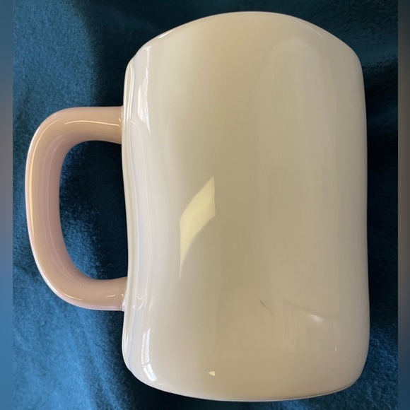 NWOT Rae Dunn “Best Mom” Mug. - Picture 2 of 4